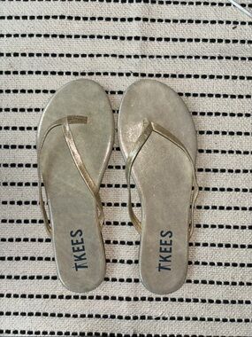 TKEES Metallic Gold Slim-Strap Flip Flops